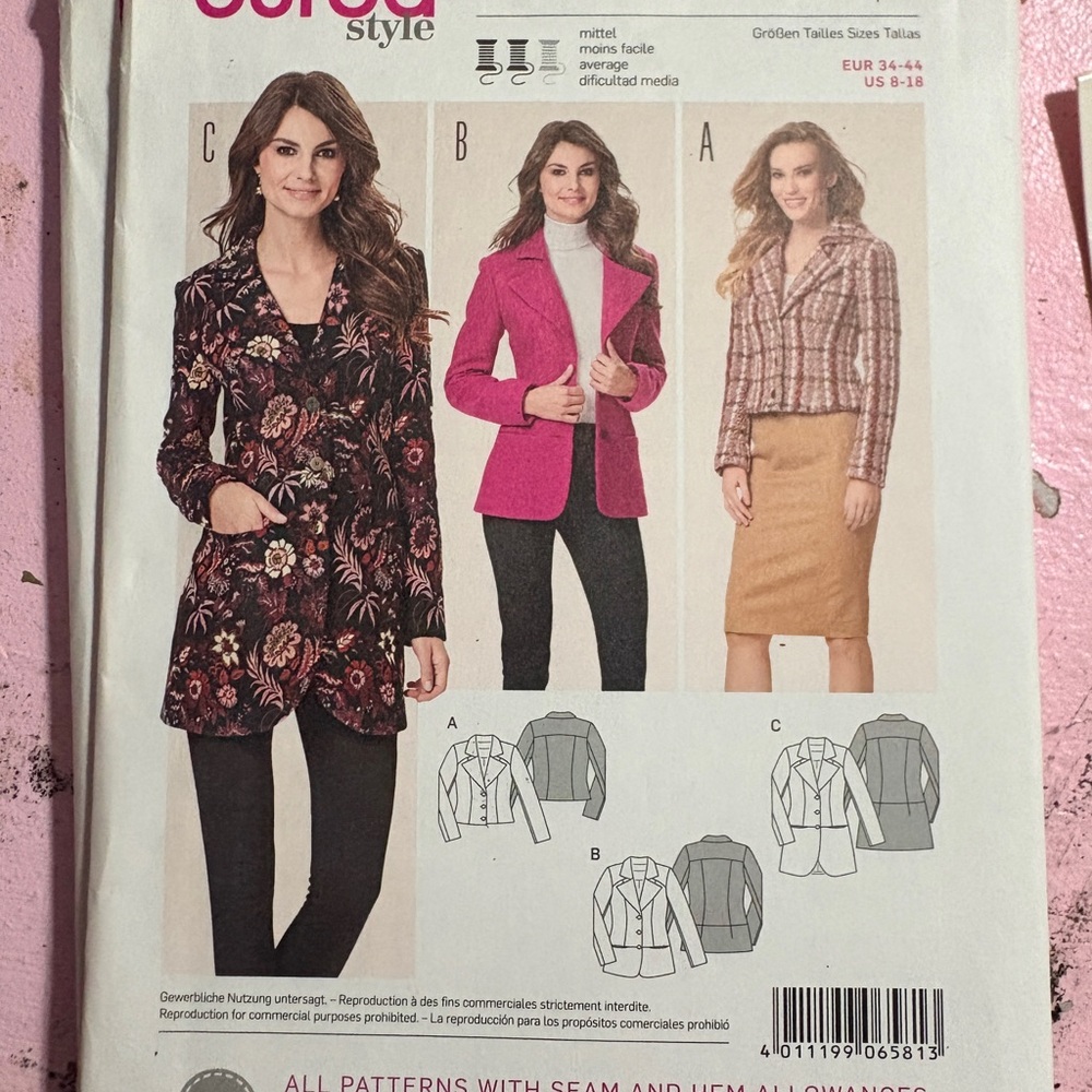 BN UNCUT BURDA 6581 JACKET VEST BLAZER COAT SEWING PATTERN